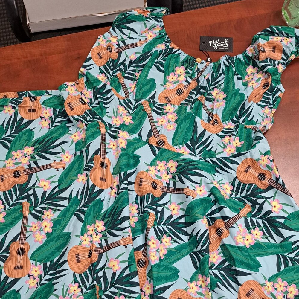 Hell Bunny 50's 3X Ukulele Dress
